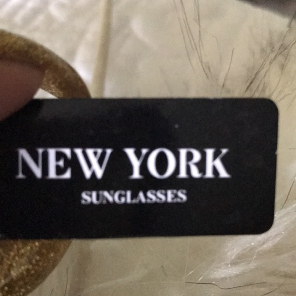 Black Oversized Sunglasses - Picture 8 of 12